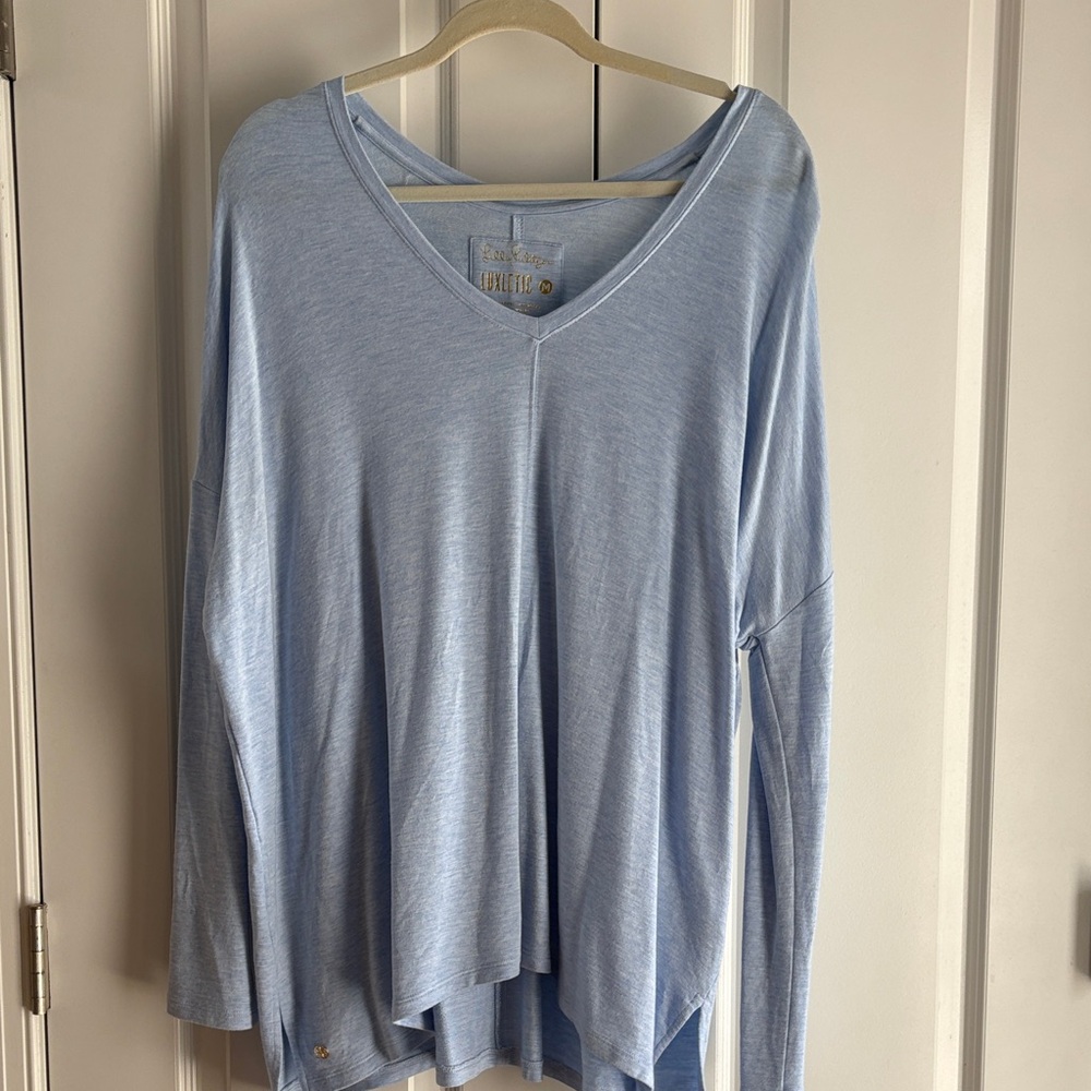 Lilly Pulitzer Luxletic V-Neck Women's Top